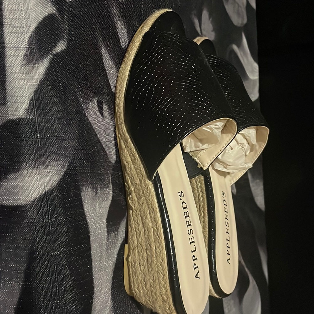Brand new, never worn Appleseed’s wedges for women.
